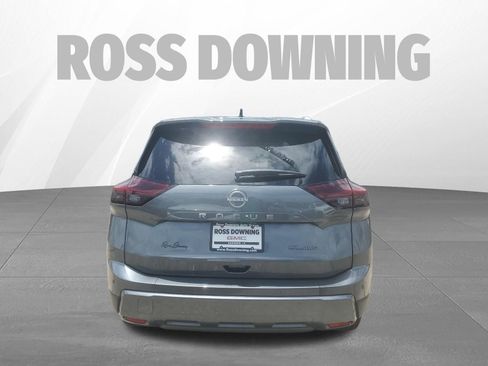 Used 2026 Nissan Rogue SL AWD/4WD image 5