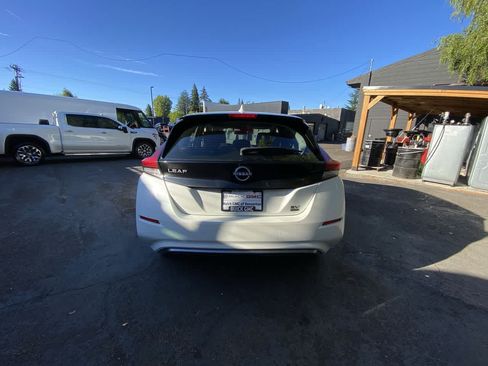 Used 2023 Nissan Leaf SV Plus FWD image 5