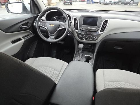Used 2023 Chevrolet Equinox LT AWD/4WD image 26