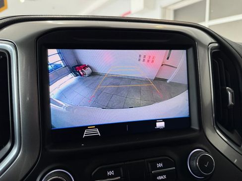 Used 2022 Chevrolet Silverado 1500 RST image 18