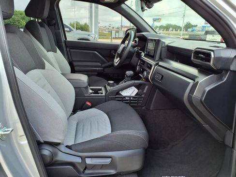 Certified 2025 Toyota 4Runner TRD Off-Road AWD/4WD image 20