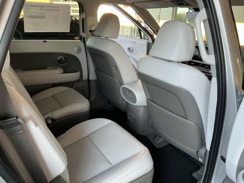 New 2026 Hyundai Palisade Limited image 16