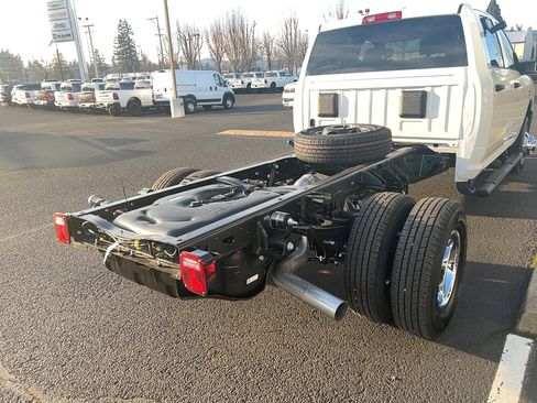 New 2026 RAM 3500 Tradesman w/ Chrome Appearance Group A image 8