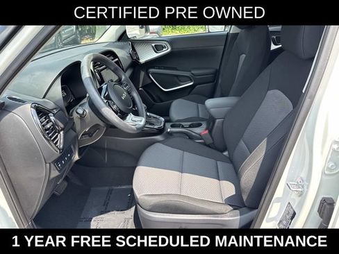 Used 2023 Kia Soul S FWD image 14