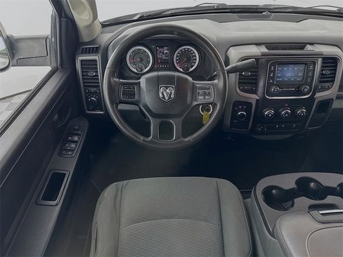 Used 2016 RAM 2500 Tradesman w/ Chrome Appearance Group image 21