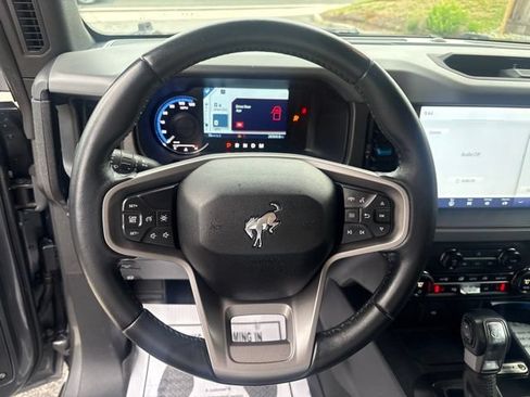 Used 2024 Ford Bronco Black Diamond AWD/4WD image 17