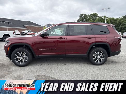 New 2025 Jeep Grand Cherokee L Limited image 6