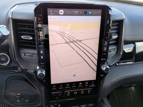 New 2026 RAM 2500 Limited image 29