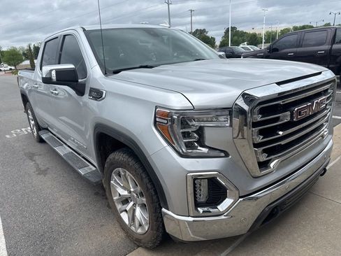 Used 2021 GMC Sierra 1500 SLT w/ SLT Premium Plus Package AWD/4WD image 4