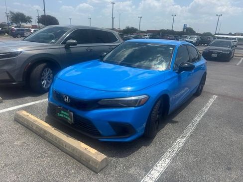 Used 2024 Honda Civic Sport image 1