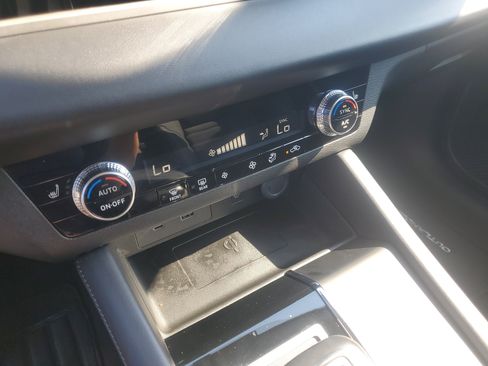Used 2024 Mitsubishi Outlander SE FWD image 22