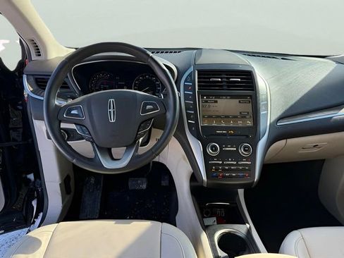 Used 2019 Lincoln MKC Reserve w/ MKC Climate Package image 24