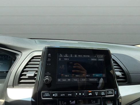 Used 2019 Honda Odyssey Touring image 15