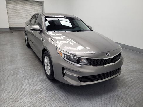Used 2016 Kia Optima LX w/ LX Convenience Package FWD image 14
