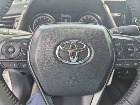 Used 2024 Toyota Camry SE FWD image 18