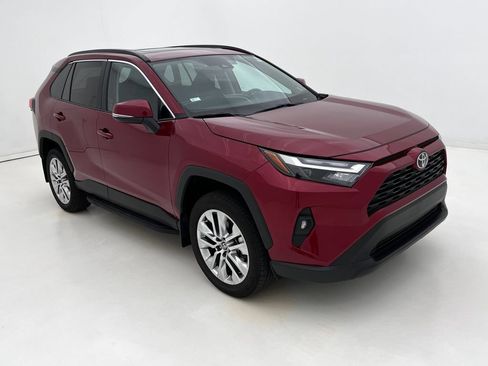 Used 2025 Toyota RAV4 XLE Premium w/ Weather Package AWD/4WD image 2