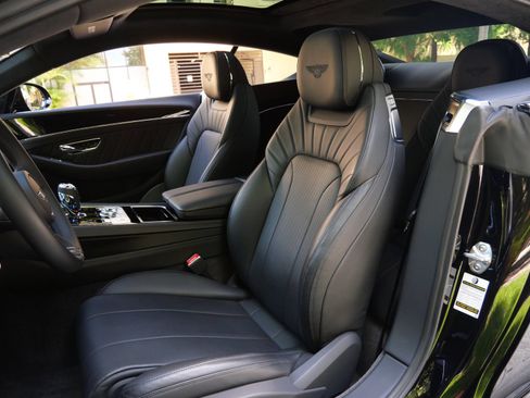 Used 2024 Bentley Continental GT AWD/4WD image 16