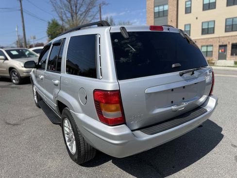 Used 2004 Jeep Grand Cherokee Limited w/ Cold Weather Group image 5