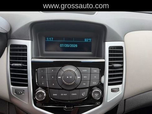 Used 2013 Chevrolet Cruze LS FWD image 21