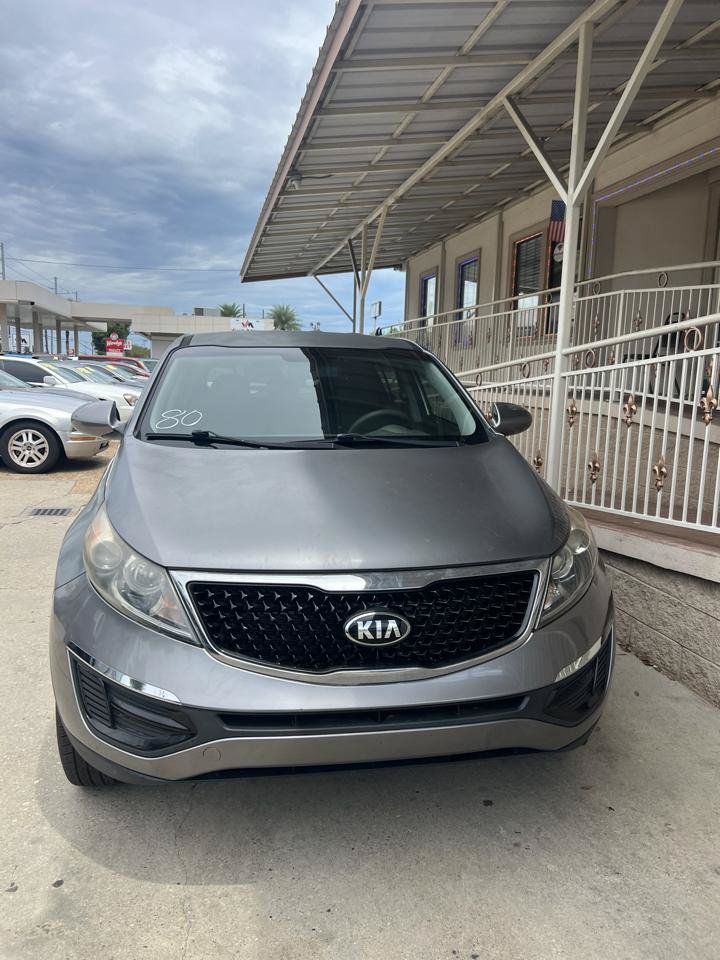 Used 2016 Kia Sportage LX FWD image 2