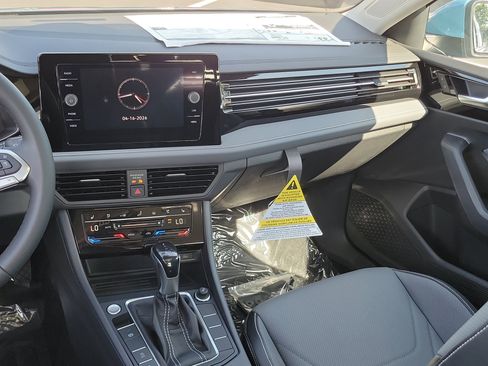 New 2026 Volkswagen Jetta Sport FWD image 4