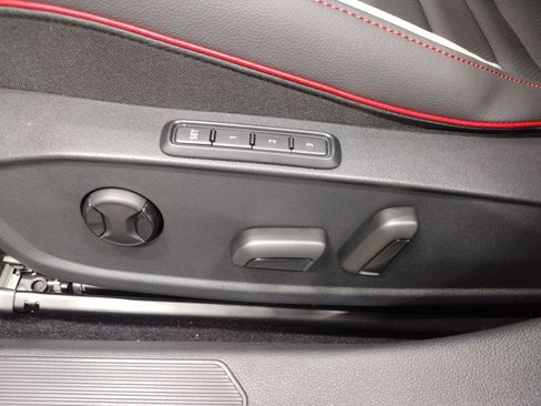 New 2025 Volkswagen GTI SE image 19