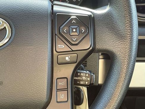 Used 2020 Toyota Tacoma SR RWD image 20