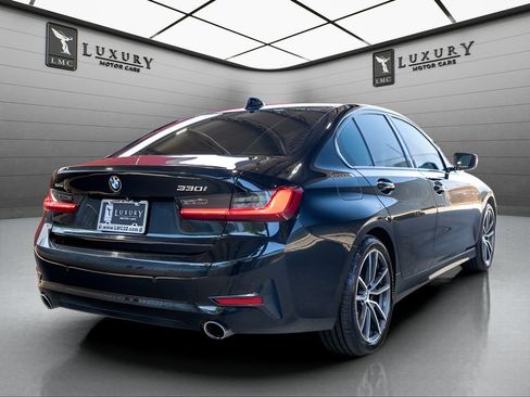 Used 2022 BMW 330i xDrive Sedan w/ Driving Assistance Package AWD/4WD image 8