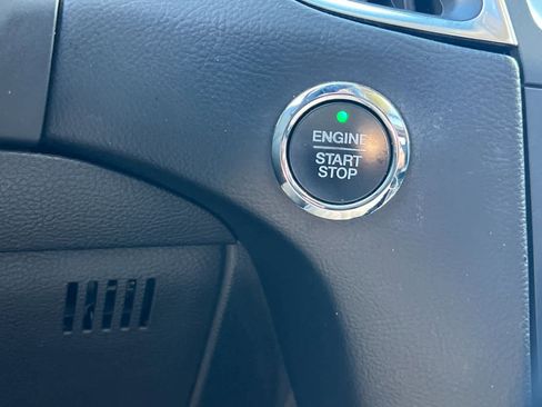 Used 2019 Ford Edge Titanium w/ Equipment Group 301A image 23