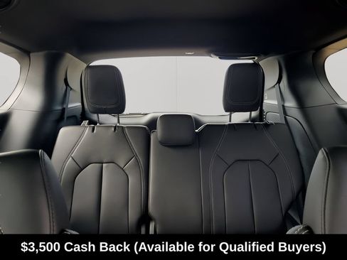 New 2026 Chrysler Pacifica Select FWD image 25