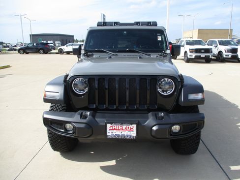 Used 2023 Jeep Wrangler Unlimited Sport AWD/4WD image 10