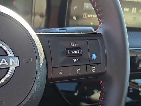 Certified 2025 Nissan Kicks SR w/ SR Premium Package image 23