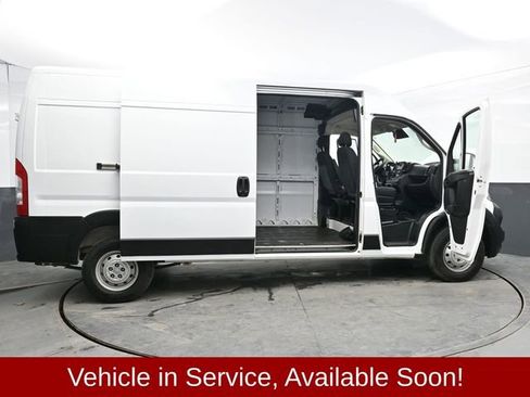 Used 2024 RAM ProMaster 2500 w/ Convenience Group image 45
