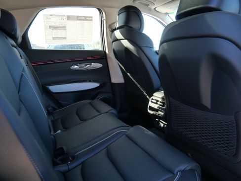 New 2026 Genesis GV70 2.5T Advanced image 7