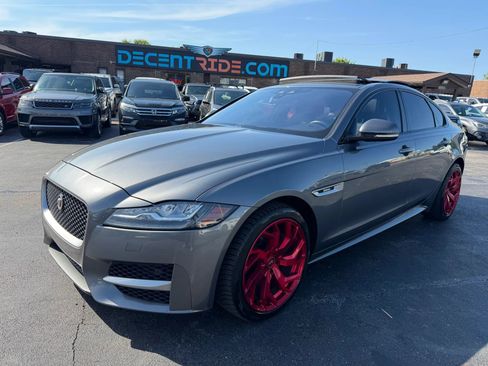 Used 2018 Jaguar XF R-Sport AWD/4WD image 7