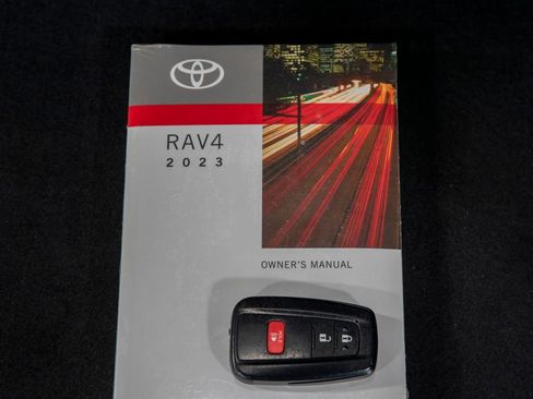 Used 2023 Toyota RAV4 XLE image 29