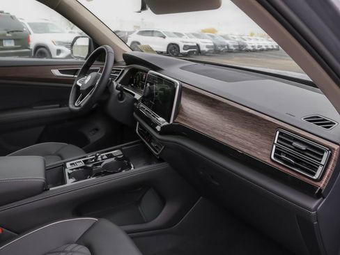 New 2026 Volkswagen Atlas SEL Premium R-Line image 39