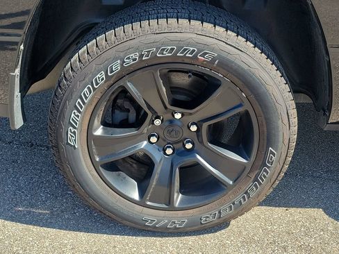 Used 2023 RAM 1500 Big Horn AWD/4WD image 5