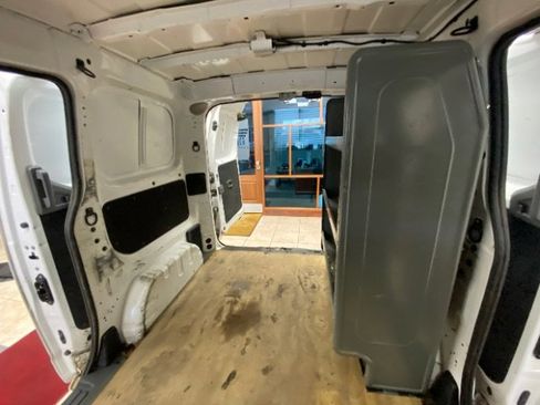 Used 2020 Nissan NV200 S image 14