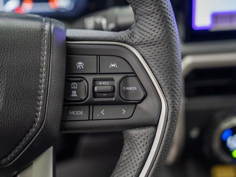 New 2026 Toyota Tacoma TRD Off-Road w/ TRD Off Road Premium Package AWD/4WD image 36