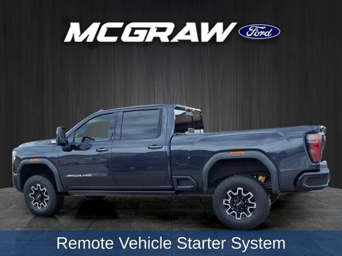 Used 2024 GMC Sierra 2500 AT4X AWD/4WD image 10