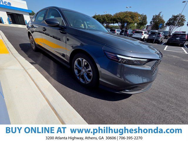 Used 2024 Honda Accord EX image 1