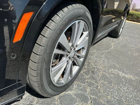 Used 2020 Cadillac XT6 Premium Luxury AWD/4WD image 10