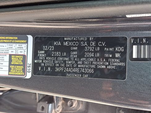 Certified 2024 Kia Forte LXS FWD image 25