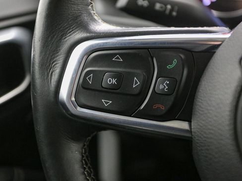 Used 2019 Jeep Wrangler Unlimited Sahara w/ Dual Top Group image 43