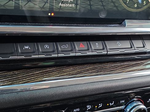 Used 2025 GMC Sierra 1500 Elevation w/ X31 Off-Road Package image 21