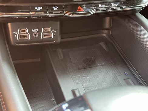 Used 2023 Dodge Durango R/T RWD image 37