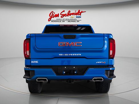 Used 2023 GMC Sierra 1500 AT4 w/ Technology Package AWD/4WD image 5