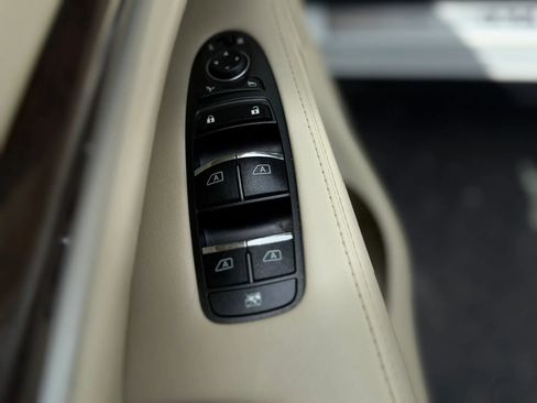 Used 2014 INFINITI QX60 Luxe w/ Deluxe Touring Package AWD/4WD image 39
