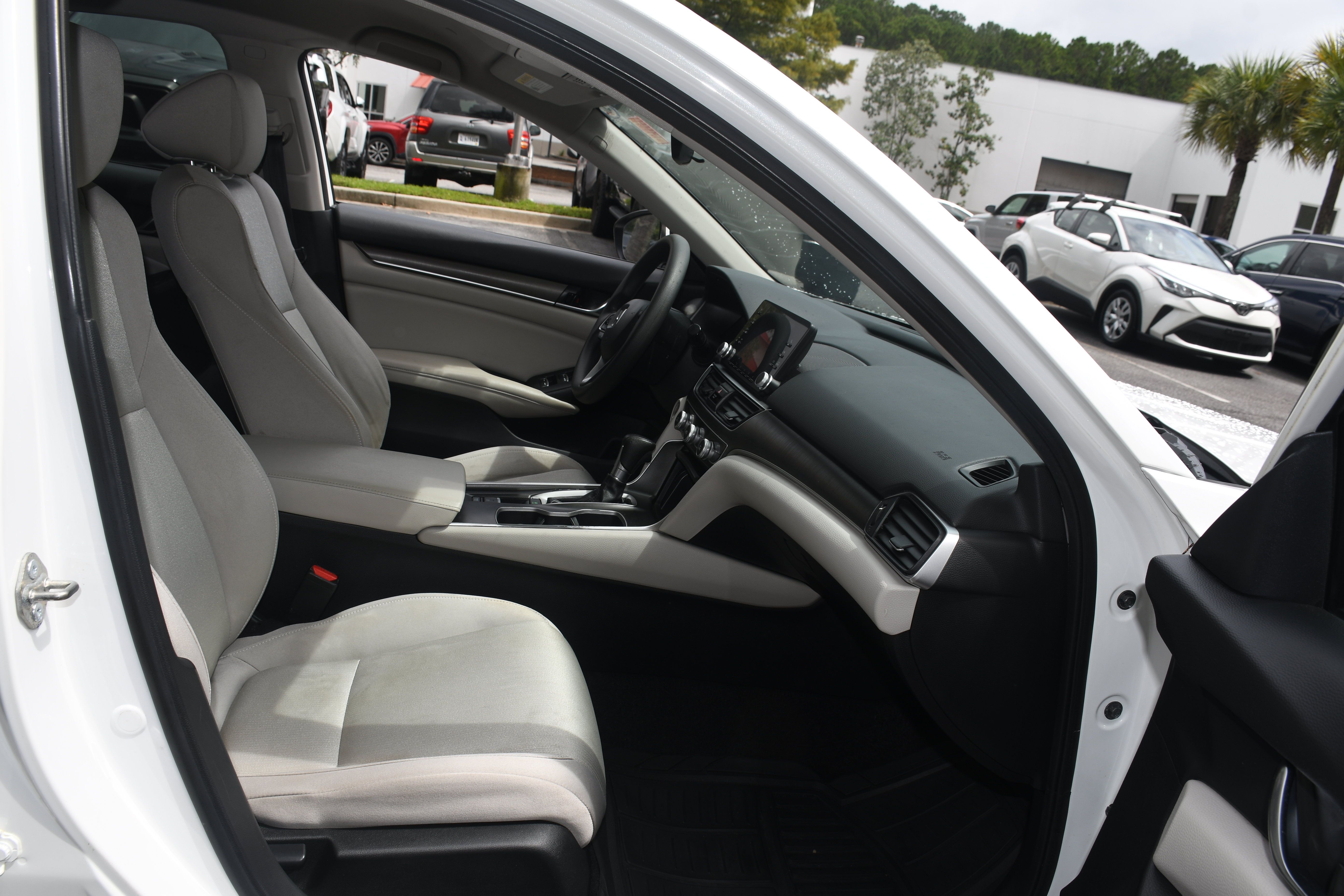Used 2020 Honda Accord LX image 19